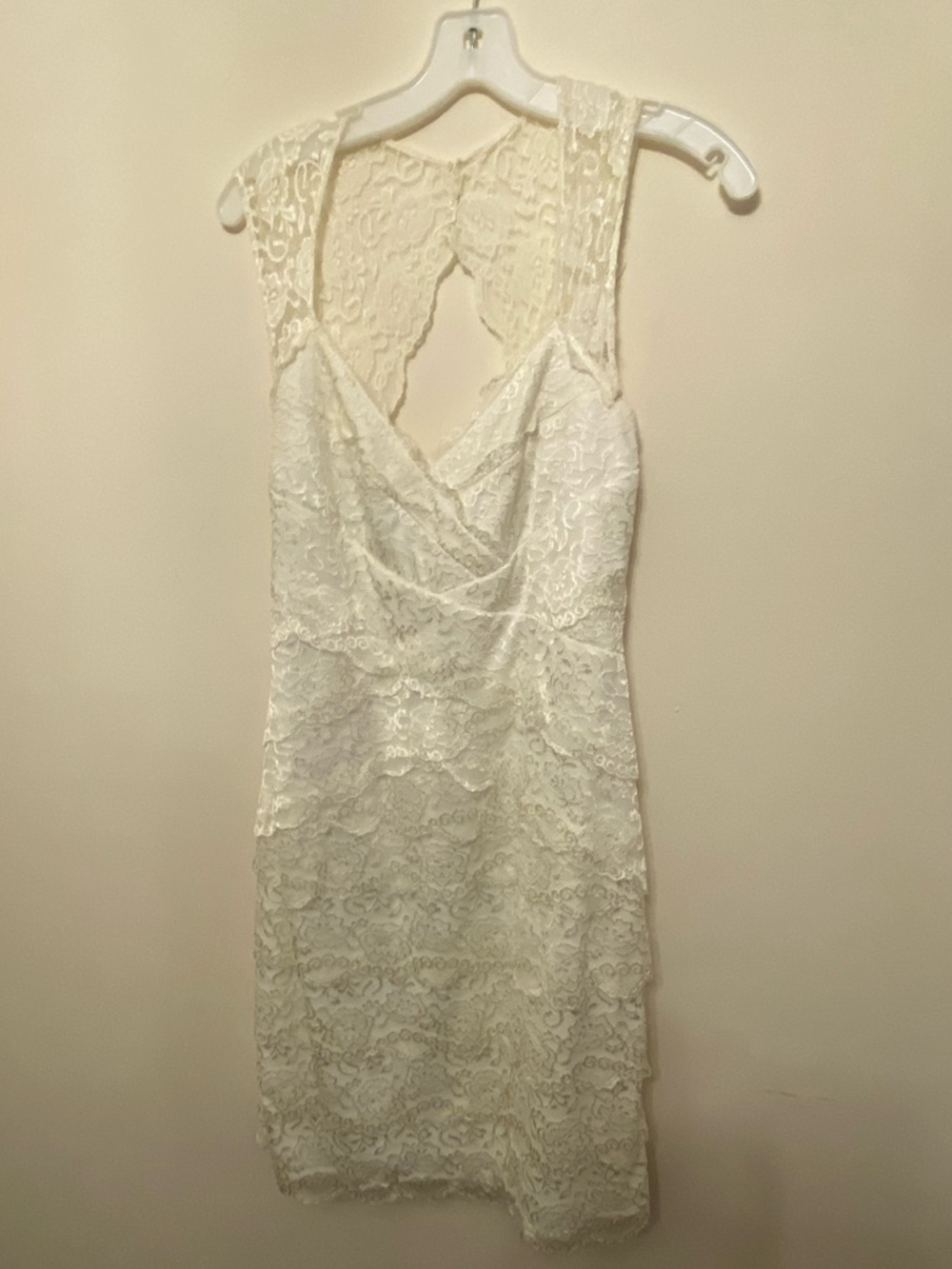 White Lace Sleeveless Wedding Dress or Rehearsal Dinner dress, size 8